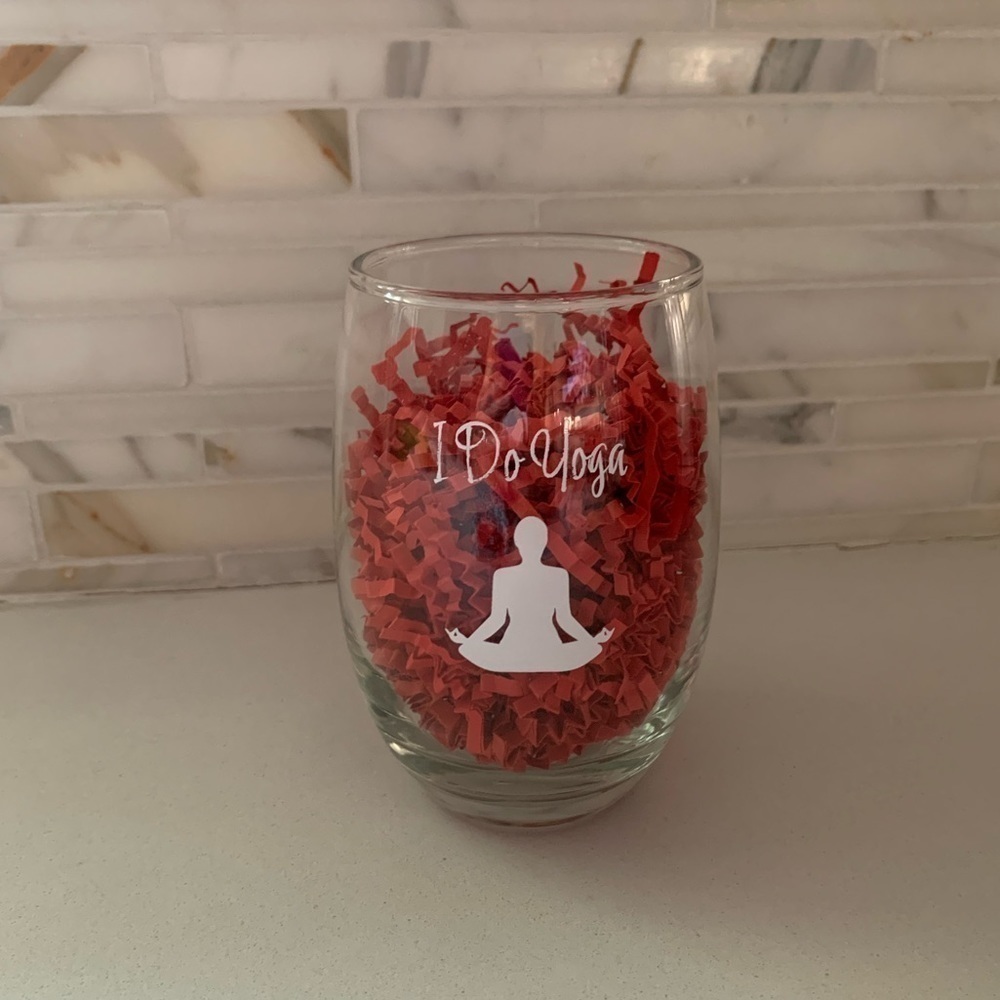 Funny Wine Glass Gift Set: “I Do Yoga, Just Kidding I Drink Wine in Yoga Pants - Picture 2 of 7